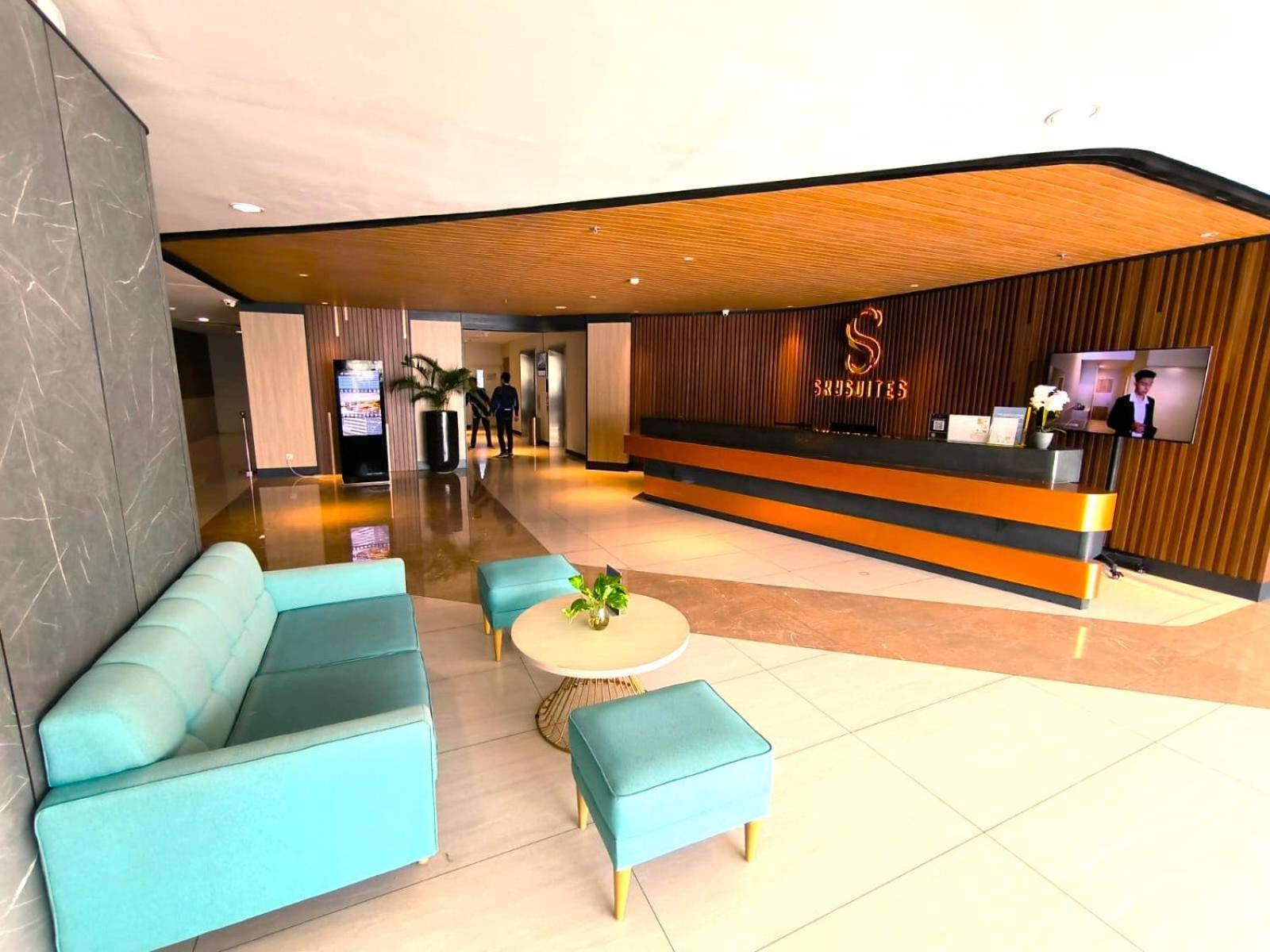 Skysuites Residence Surabaya Eksteriør billede